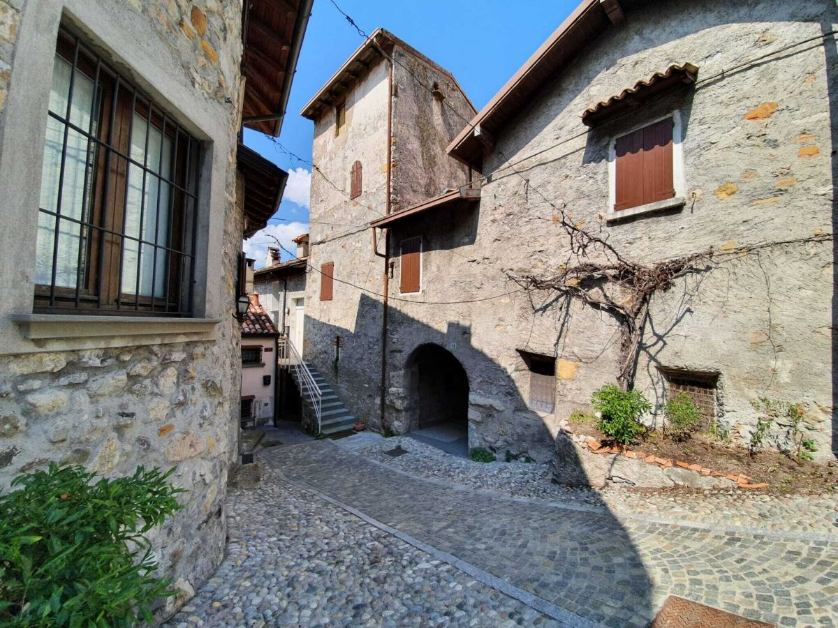 Holiday house Ferienhaus am Lago di Iseo mit Terrasse