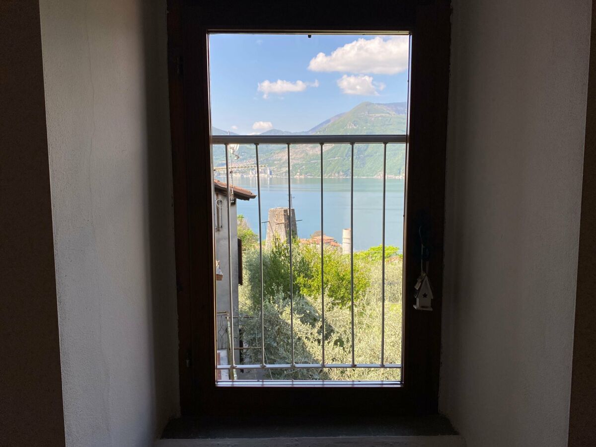 Holiday house Ferienhaus am Lago di Iseo mit Terrasse - Outdoor photo 5