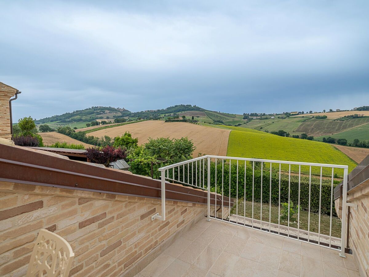 Holiday house Spacious Stay in Montelupone - Outdoor photo 2