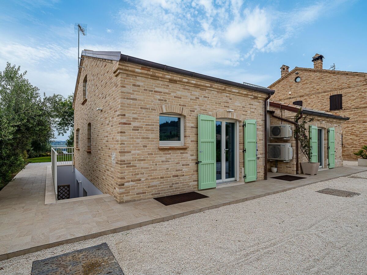 Holiday house Spacious Stay in Montelupone - Outdoor photo 5