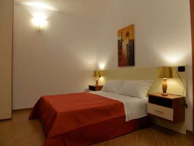 Holiday house Villa in Casalini with Pool & Olive Garden - Features photo 33