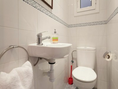 Villa Apartment in Barcelona near Passeig de Gràcia - Features photo 22