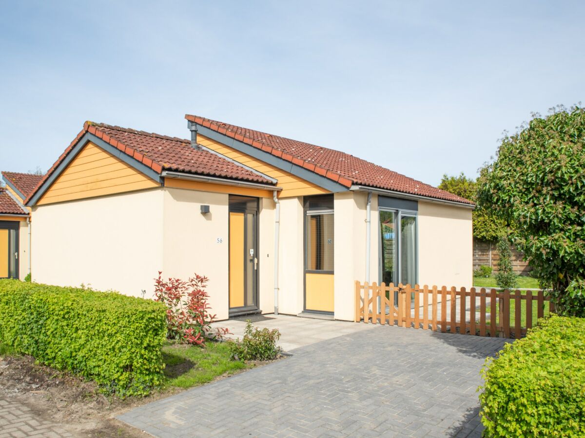 Holiday house Geräumiges Ferienhaus mit Terrasse