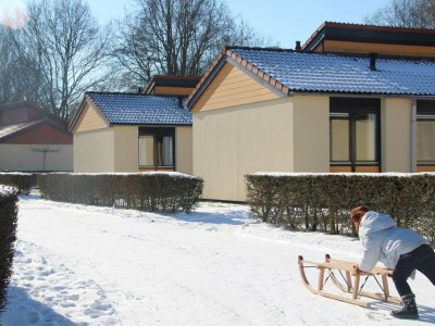 Holiday house Geräumiges Ferienhaus mit Terrasse - Outdoor photo 7