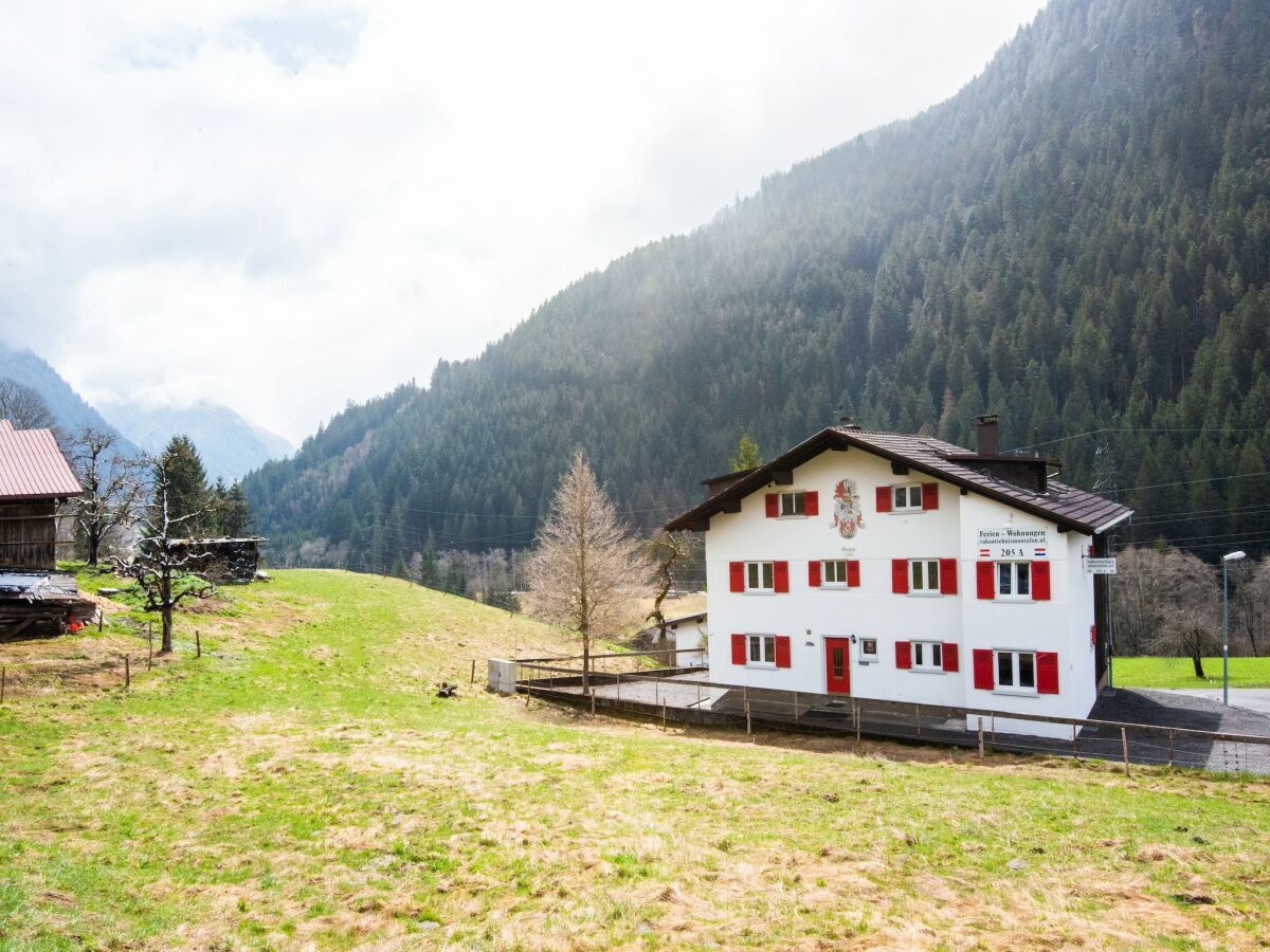 Holiday house Chalet in Montafon nahe Skiliften - Outdoor photo 2