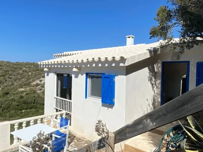 Villa Beachfront Villa for 8 guests in Cala en Porter in Menorca - Villa