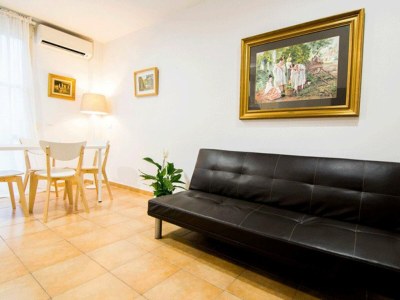 Holiday house Beachside Bliss: Fully Equipped Studio for Four - Features photo 2
