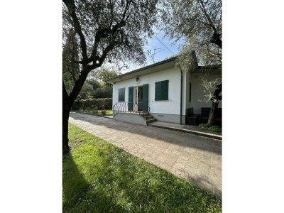 Villa Villa Pasotti in San Felice del Benaco - Villa