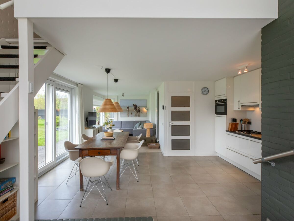 Holiday house Ferienhaus in Nieuwvliet am Strand