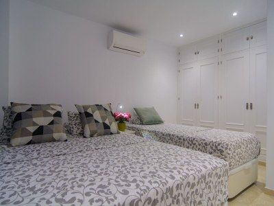 Apartment beachfront large terrace - Features photo 16