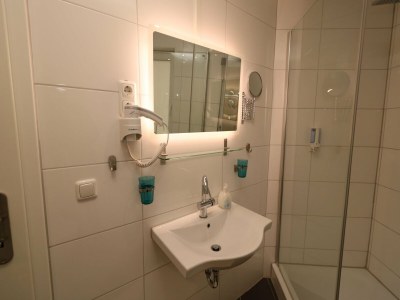 Apartment Apartment in Essen with Garden Terrace - Features photo 14