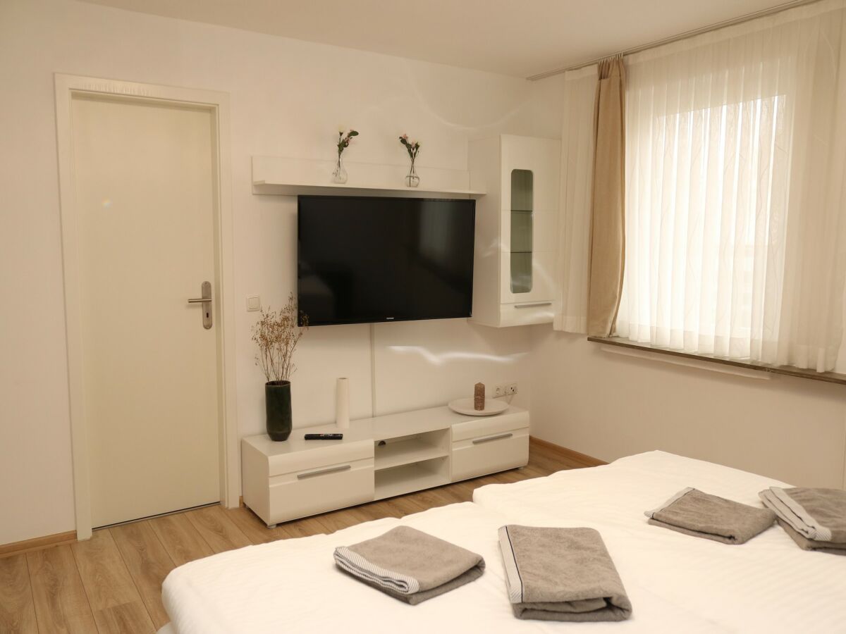 Apartment Apartment in Essen with Balcony & Terrace - Features photo 4