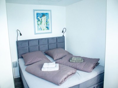 Bungalow Comfort Near Castle Views - Features photo 23