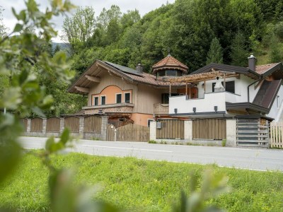 Apartment Apartment Neukirchen near Ski Slopes in Nationalpark Hohe Tauern - Apartment