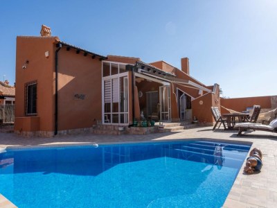 Villa Villa in Fortuna mit privatem Pool - Outdoor photo 2
