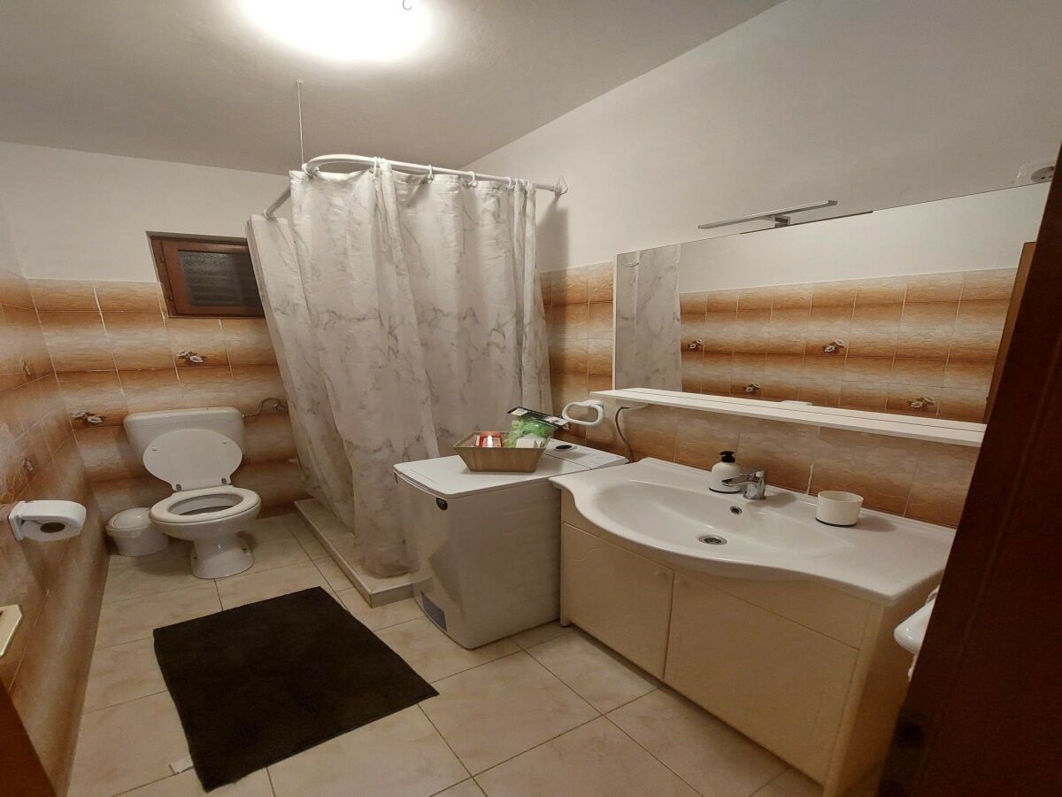 Apartment Apartment Dominik - Two Bedroom Apartment with Terrace and Sea View - Features photo 4