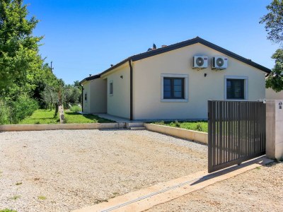 Holiday house Villa Regina in Istria near the sea - Outdoor photo 13