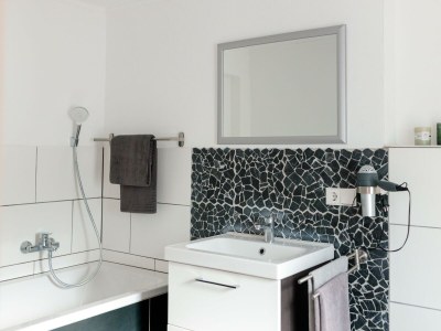 Apartment 4-Bett-Ferienwohnung, 2x Du/WC, 2 Schlafräume - Features photo 58