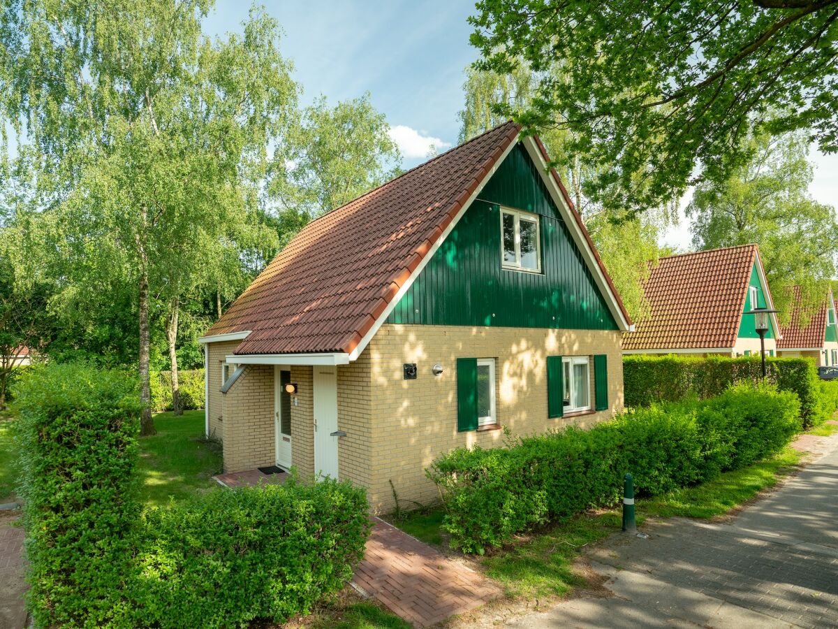 Holiday park Holiday Home in Diessen near Green Park