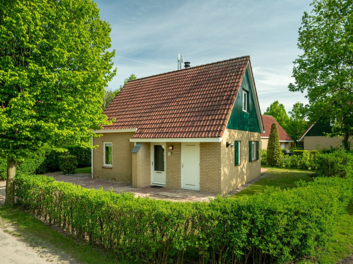 Holiday park Ferienhaus in Brabant mit Garten & Grill - Outdoor photo 2
