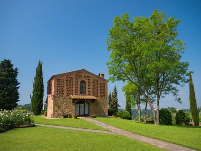 Holiday house Villa with terrace and pool - Outdoor photo 7