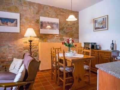 Apartment Apartment in Tuscany with Pool & Garden - Features photo 28