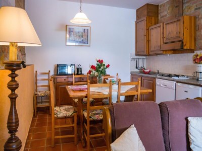 Apartment Apartment in Tuscany with Pool & Garden - Features photo 38