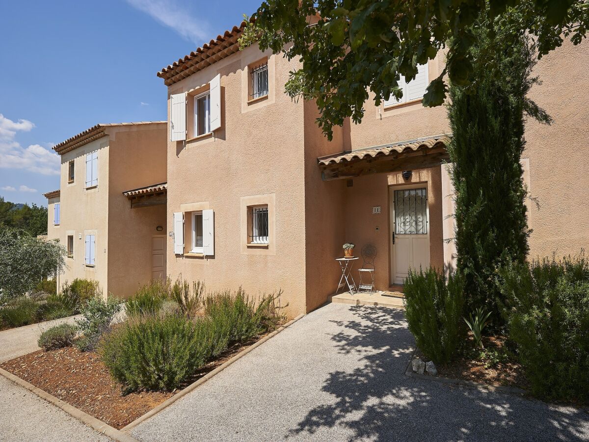 Holiday park Villa in der Provence mit Pool und Tennis - Outdoor photo 4