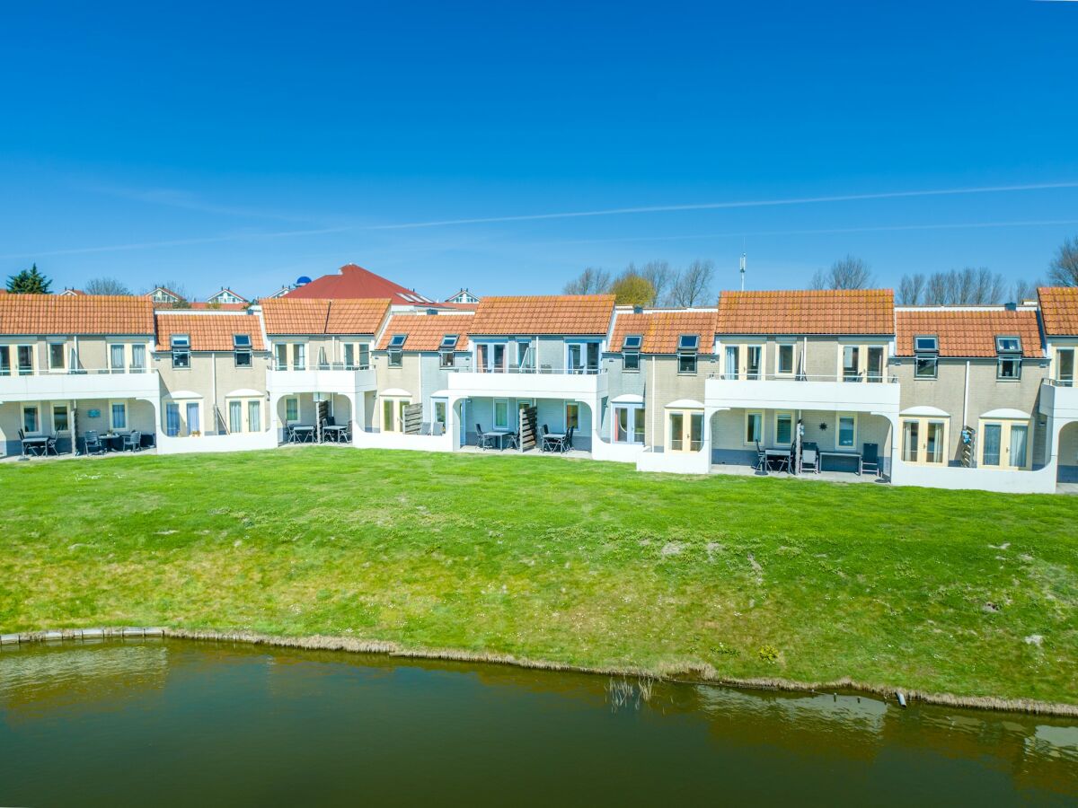 Holiday park Apartment in Brouwershaven near Grevelingenmeer