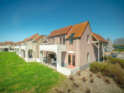 Holiday park Apartment in Brouwershaven by Grevelingenmeer in Brouwershaven - Holiday park