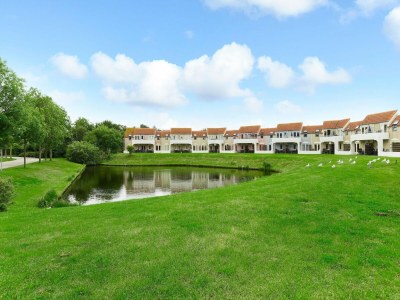 Holiday park Apartment in Brouwershaven by Grevelingenmeer - Outdoor photo 4