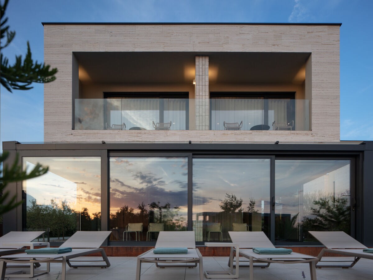 Villa B63 mit Rooftop Terrasse