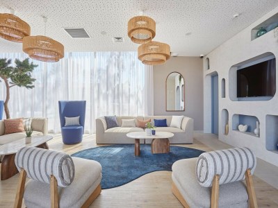 Holiday park Apartment in Giens with Pool & Beach Access - Features photo 16