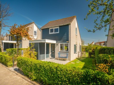 Holiday park Ferienhaus in Brouwershaven am Grevelingenmeer in Brouwershaven - Holiday park