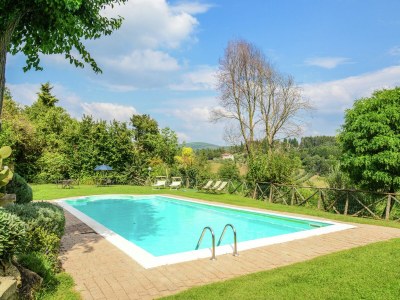 Holiday house Ferienhaus Monte mit Pool und Waldwegen - Outdoor photo 9