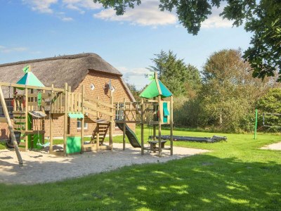 Holiday house Luxurioses Poolhaus -- By Traum Ferienwohnungen - Outdoor photo 3