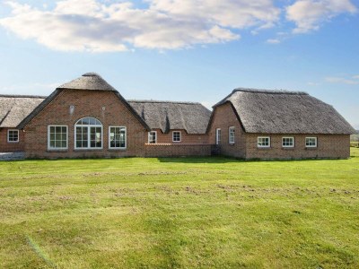 Holiday house Luxury Retreat by the Sea - By Traum Ferienwohnungen - Outdoor photo 3