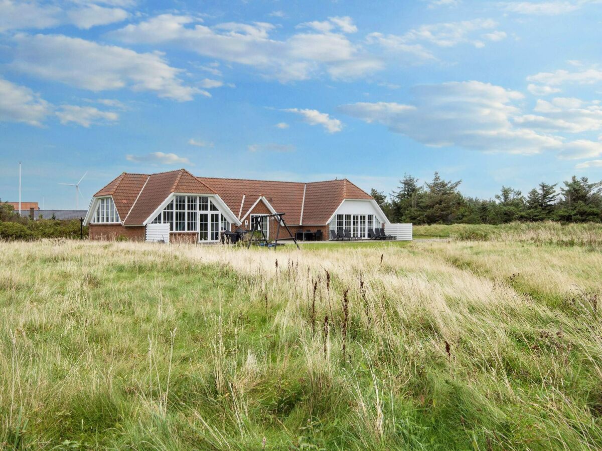 Holiday house Luxus-Poolhaus am Meer -- By Traum Ferienwohnungen - Outdoor photo 4