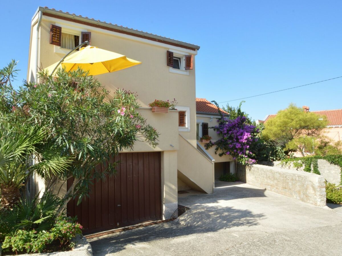 Apartment Orhideja 1