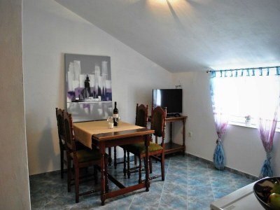 Apartment Apartments Smokvica - One Bedroom Apt/Balcony - Features photo 4