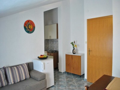 Apartment Apartments Smokvica - One Bedroom Apt/Balcony - Features photo 9