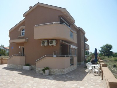 Apartment House in Zaton near Sandy Beaches & Nin - Outdoor photo 10