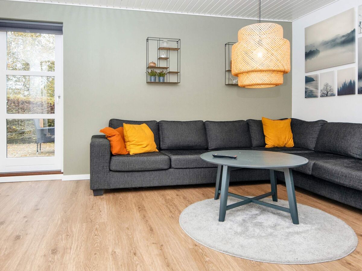 Holiday house 5 person holiday home in Fårvang-By Traum - Outdoor photo 3