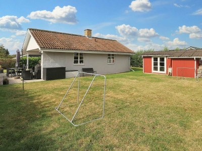 Holiday house 4 person holiday home in Karrebaeksminde - Outdoor photo 3