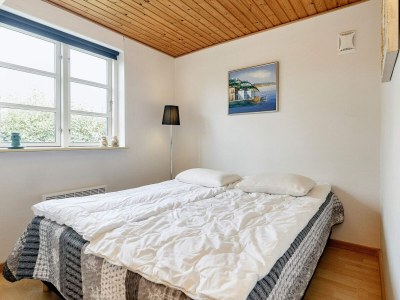 Holiday house 4 person holiday home in Karrebaeksminde - Outdoor photo 9