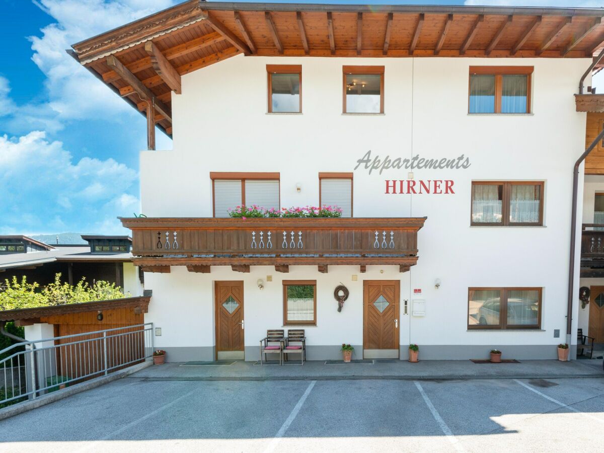 Holiday house Apartment in Tyrol near Ski Lift - Outdoor photo 2