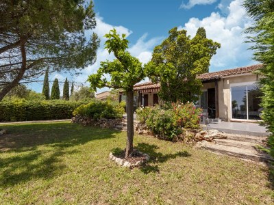 Villa Villa in Callian with Heated Pool and Terrace - Outdoor photo 13