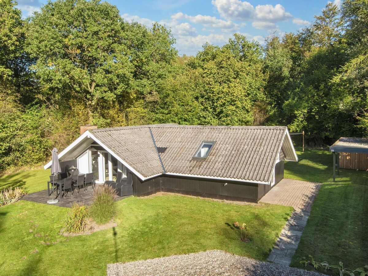 Holiday house 5 person holiday home in Toftlund-By Traum