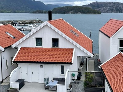 Holiday house 6 person holiday home in Huglo-By Traum - Outdoor photo 10