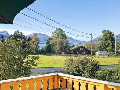 Holiday house 6 person holiday home in AVERØY-By Traum - Outdoor photo 5